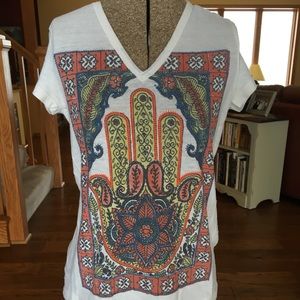 Lucky Brand T-shirt with Hamsa Design